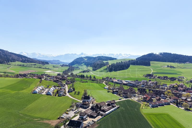 5.5-Zimmer-Eigentumswohnung mit Alpenblick in Freimettigen (2)