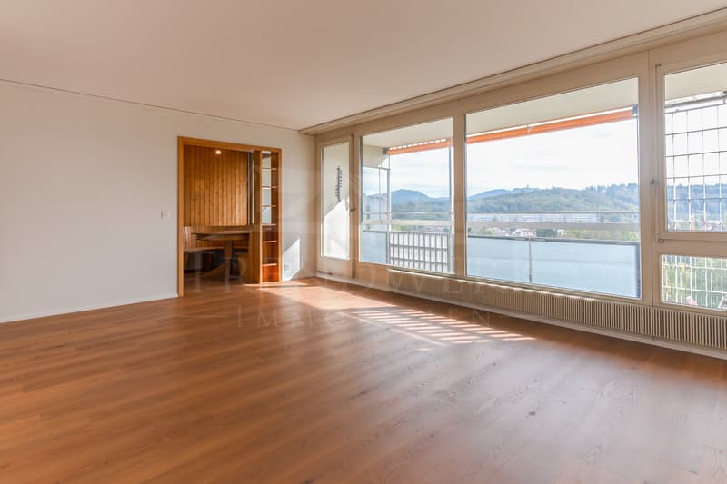 4.5-Zimmer-Eigentumswohnung mit wunderbarer Weitsicht in Bümpliz (1)
