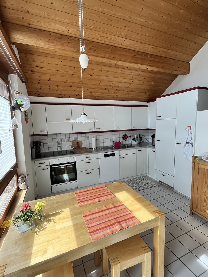 Charming 3.5-room attic apartment on the 4th floor in Meiringen (11)