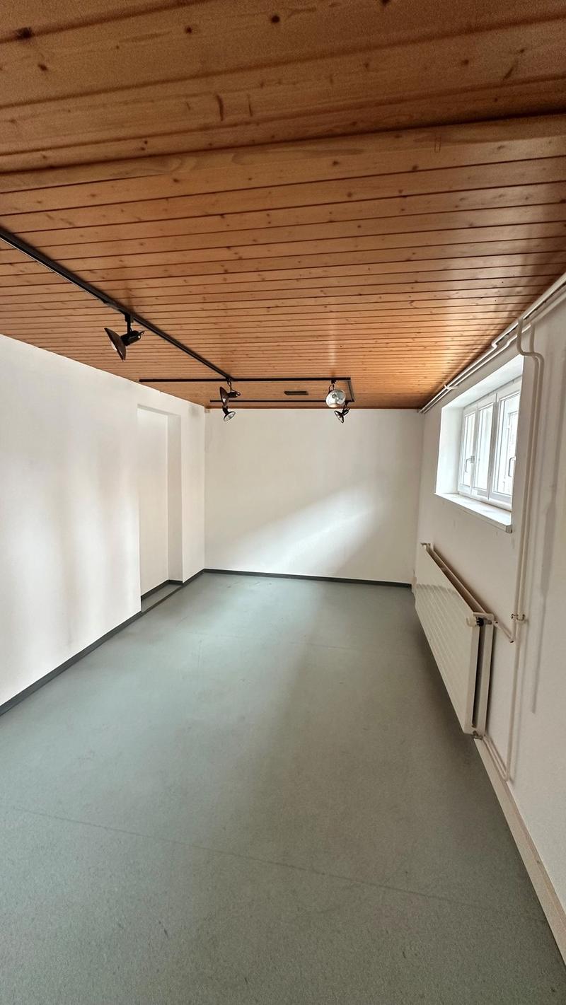 Hobbyraum (2 Zimmer) an zentraler Lage in Grenchen zu vermieten (1)
