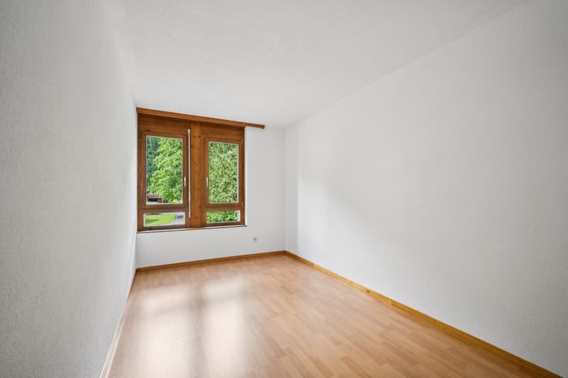 Bright 4.5-room apartment on the 1st floor in a central location in Meiringen (7)