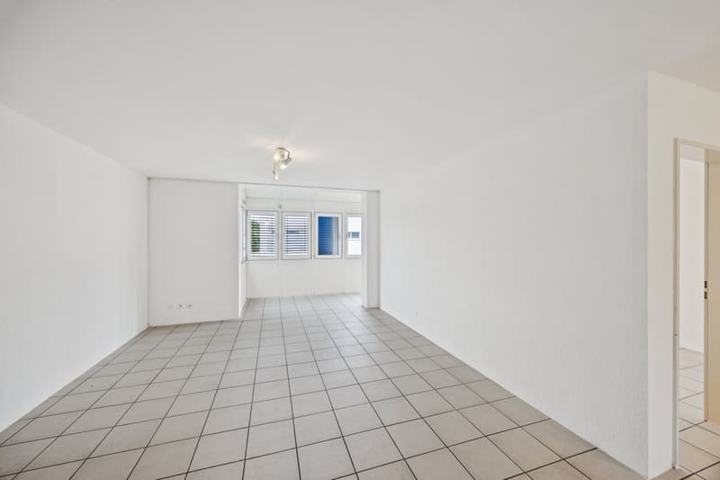 Appartement de 3,5 pièces fraîchement rénové au 3e étage à Biel (5)