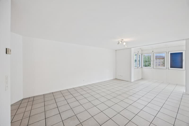 Appartement de 3,5 pièces fraîchement rénové au 3e étage à Biel (6)
