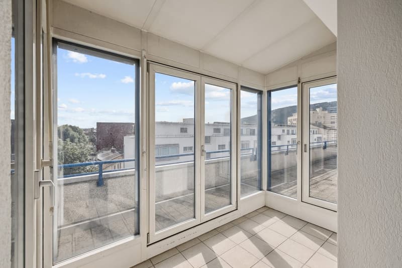 Appartamento di 4,5 locali ristrutturato con comfort moderno e balcone soleggiato (9)