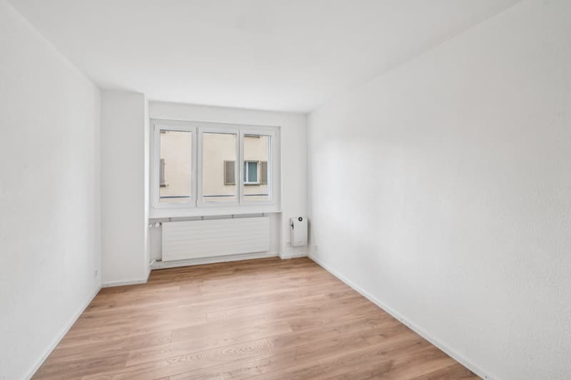 Arrive. Breathe. Be at home 4.5-room apartment with balcony after total renovation (5)