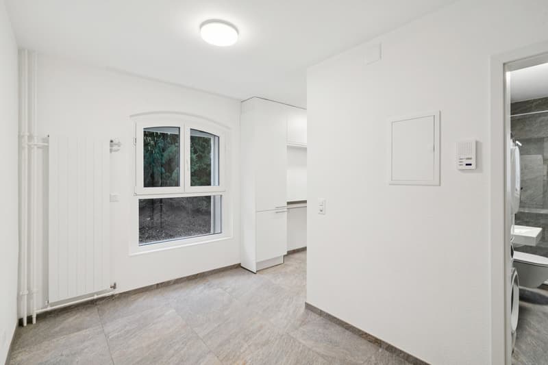 Charming 2.5-room apartment with garden seating area - Living in new quality (5)