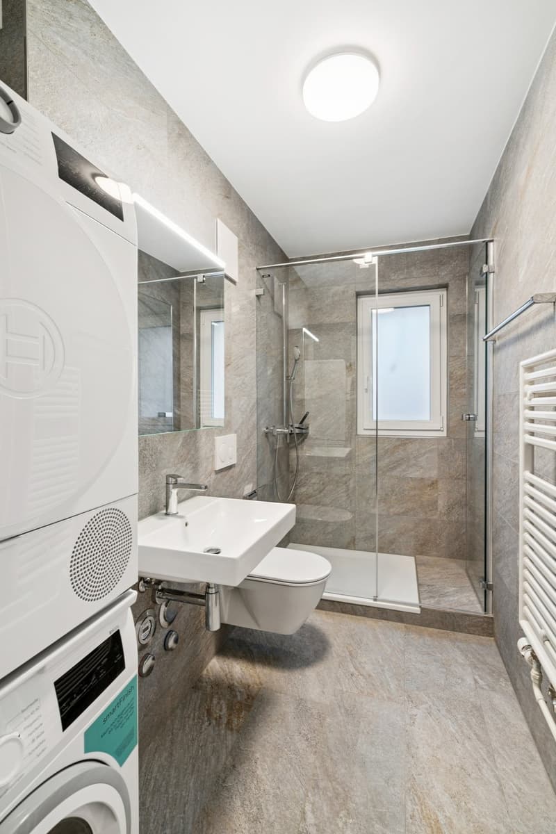 Charming 2.5-room apartment with garden seating area - Living in new quality (8)