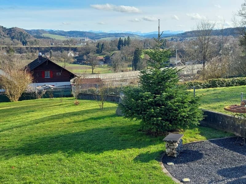 WOHNIDYLLE AM WALDRAND - EIN ZUHAUSE MIT GROSSZÜGIGEM UMSCHWUNG UND RAUM ZUM ANKOMMEN (14)