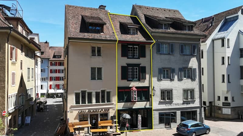 Historic Townhouse with Character and Opportunities (1)
