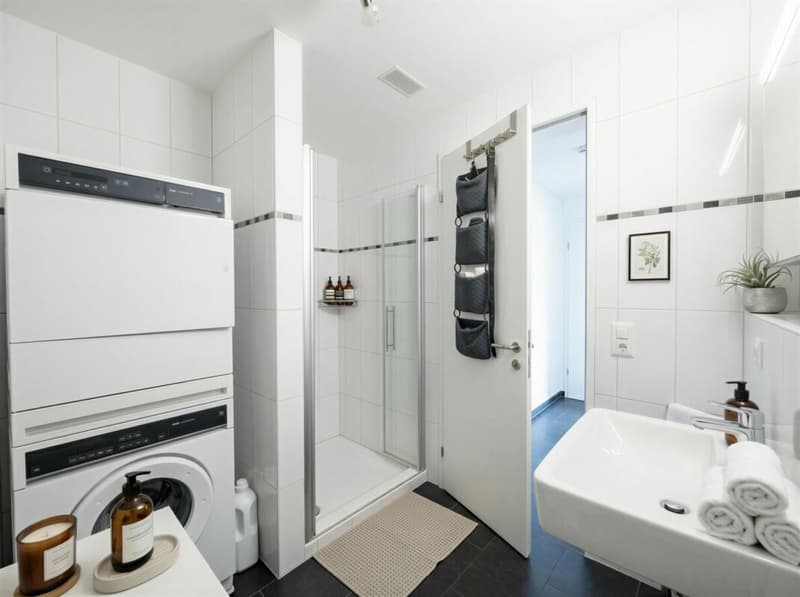 KOMFORTABEL UND GROSSZÜGIG ZUHAUSE (8)