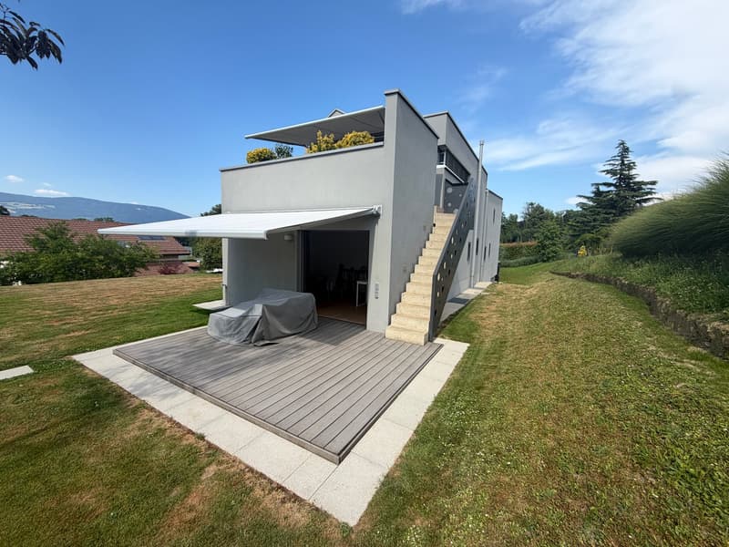 Prächtige und seltene moderne Villa mit 7,5 Zimmern (1)