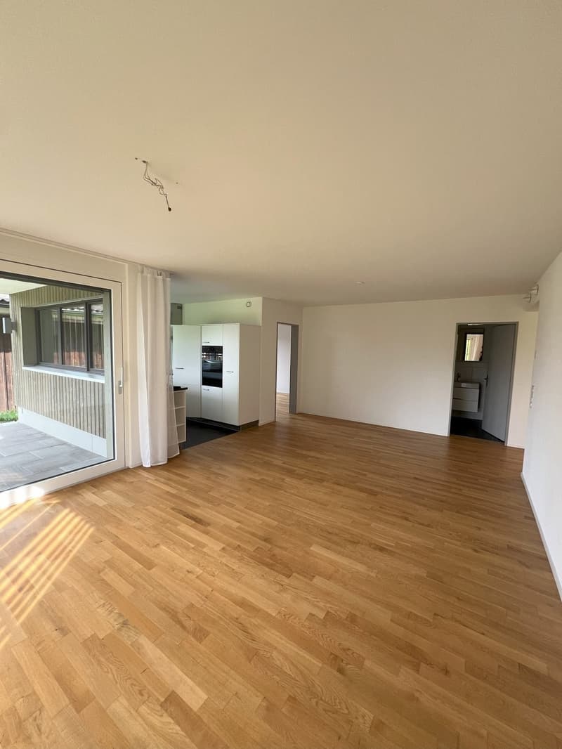 Appartement attractif et ultra-moderne de 3,5 pièces à louer à Bussnang (4)