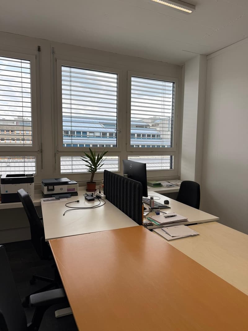 Helle Bürofläche an zentraler Lage in Dietikon - mit Parkplatz (11)