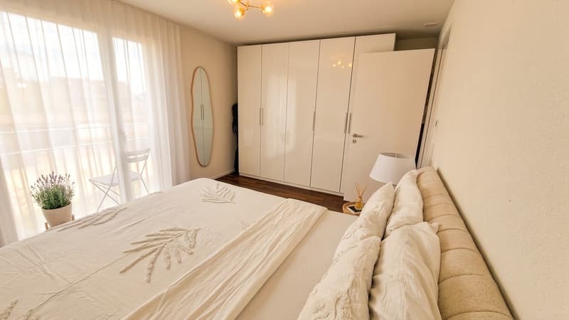 Exklusive 4.5-Zimmer-Wohnung in Niederweningen (3)
