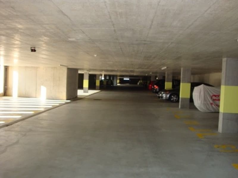 Einstellhalle