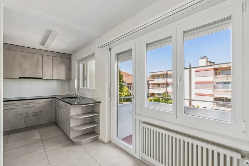 Küche / Balkon