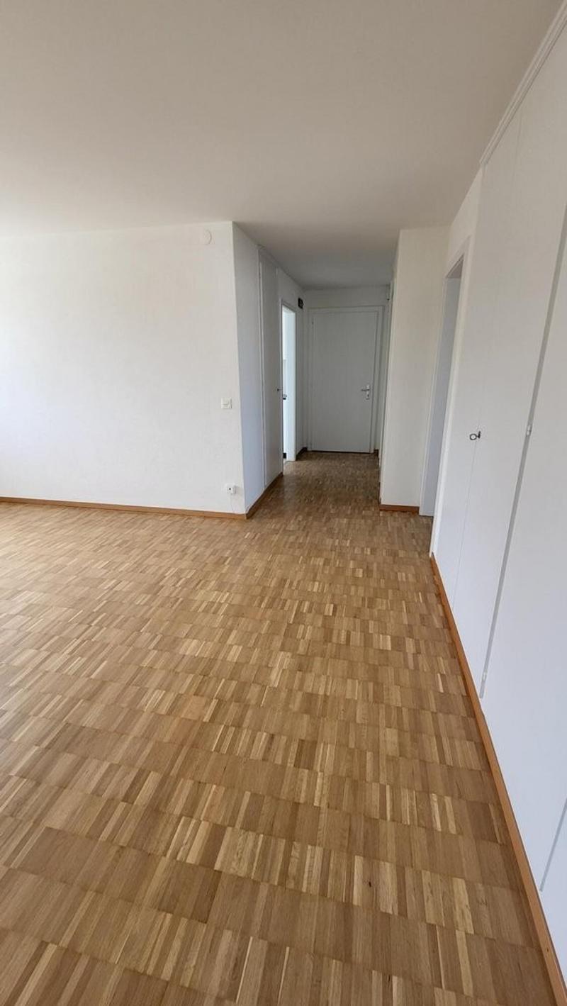 Hall.jpg