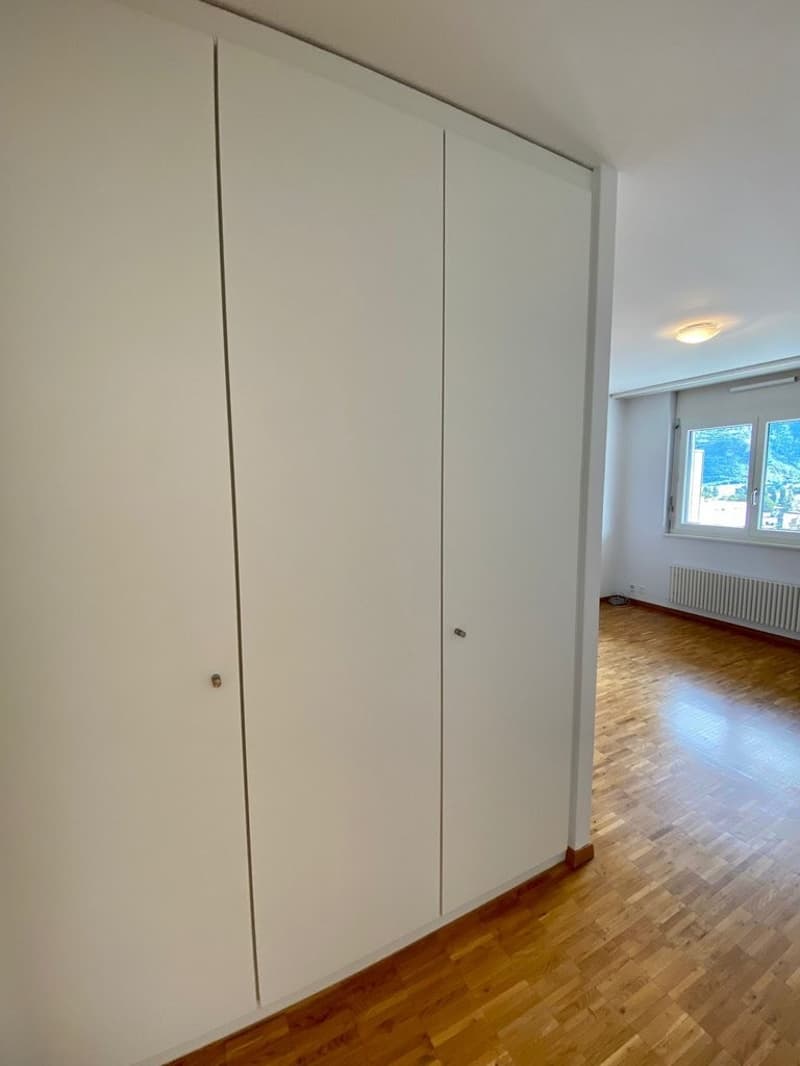 79110.06.06042_-_armoire.jpeg