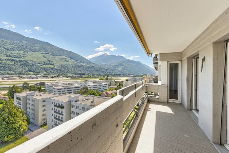 Occasione unica! Affascinante appartamento in un quartiere residenziale a Sion! (6)