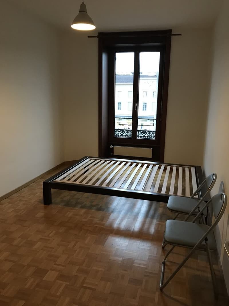 Zu vermieten - 2.5-Zimmer-Wohnung am Place Cornavin (3)