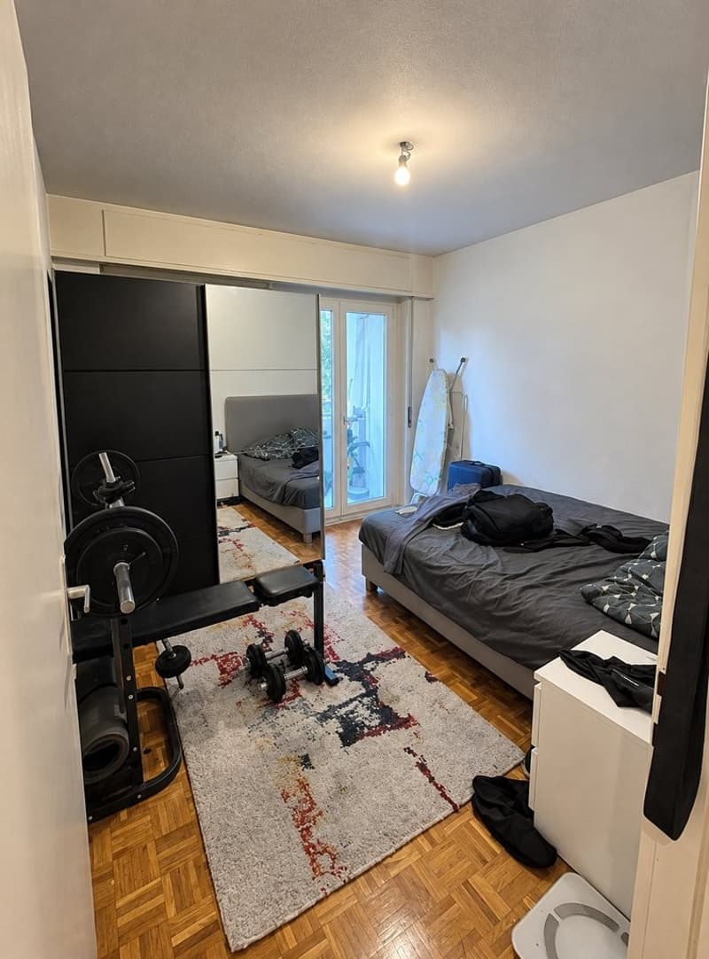 Chambre_cosy_avec_coin_sport.png
