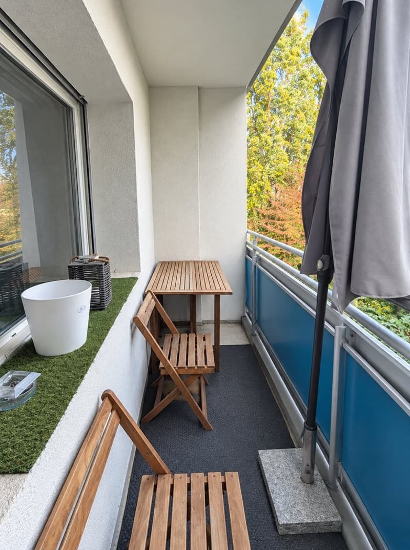 Balcon_moderne_aux_couleurs_d'automne.png