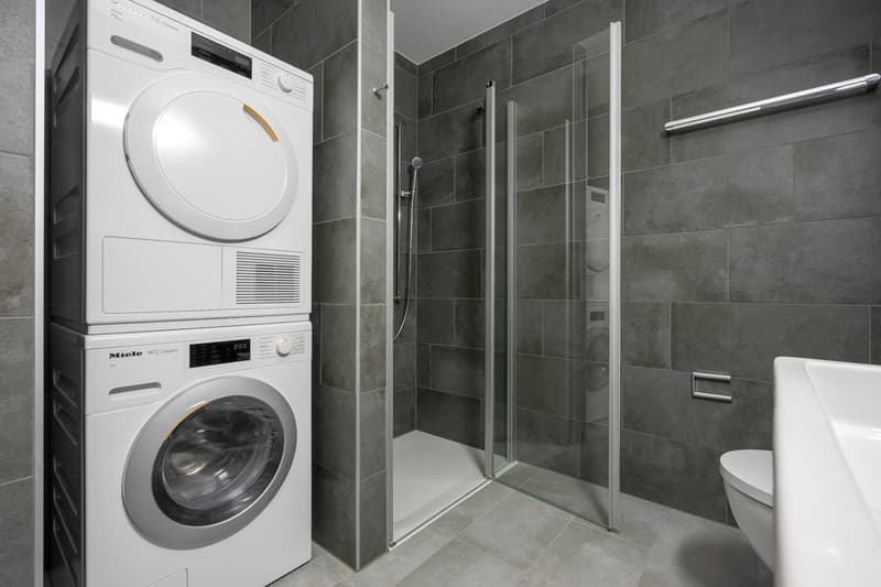 Bagno con doccia