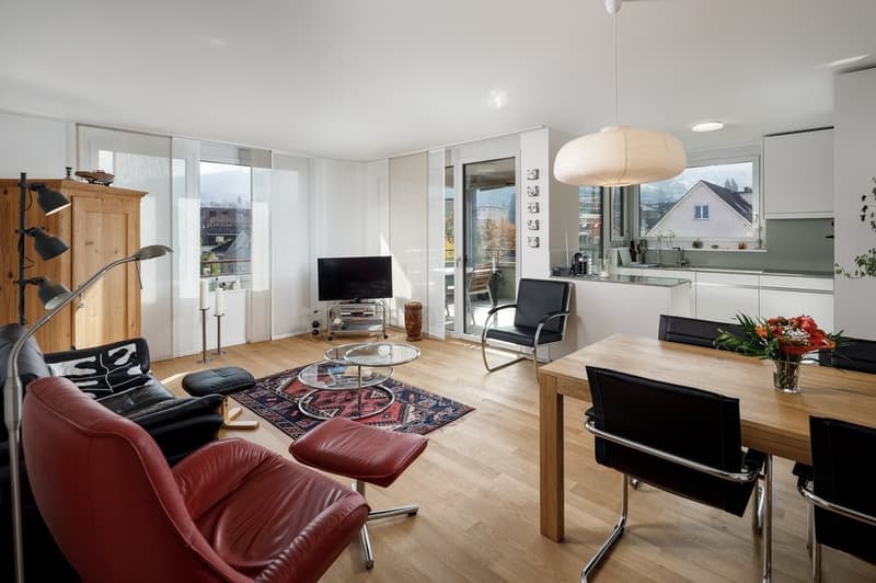 Meili_Unternehmungen_AG_Kronenstrasse_10_Rorschach_Teil_2_Wohnung_401_Jeronimo_Vilaplana_Photography_01.jpg