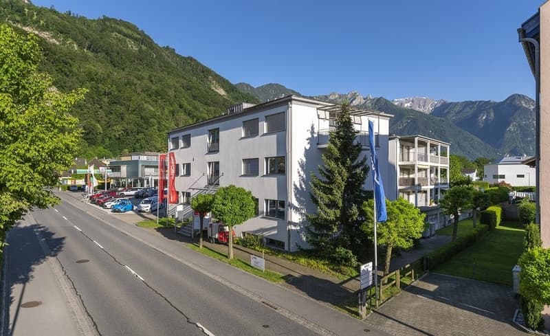 02124_AUSSENANSICHT2.jpg
