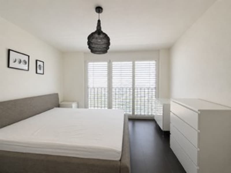 Moderne und helle 2.5 Zimmerwohnung (3)