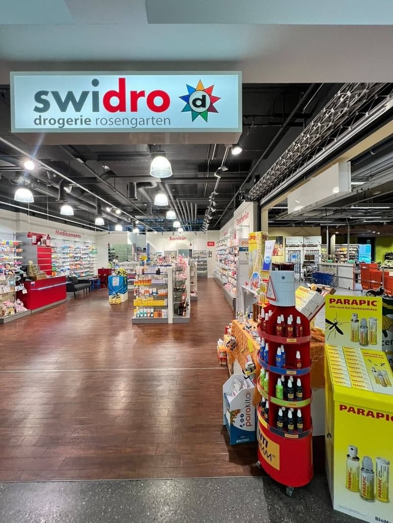 Eingang_Drogerie.jpg