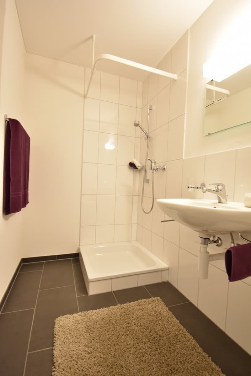 separates WC