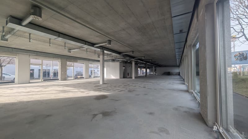 Bauarena - Optimal Retail Space for Your Business (4)