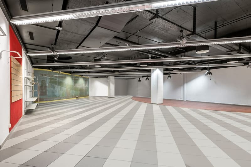 Attractive sales area for rent in the Mergele Center (4)