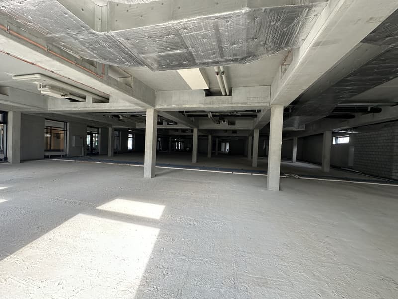 Attraktive Gewerbeflächen im lebendigen Zentrum von Studen BE ideale Lage für Ihren Geschäftserfolg (5)
