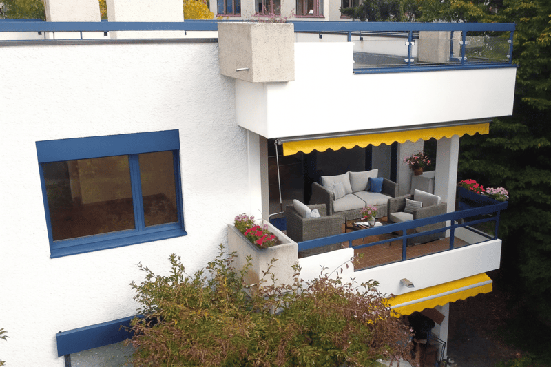 Balkon virtuell möbliert