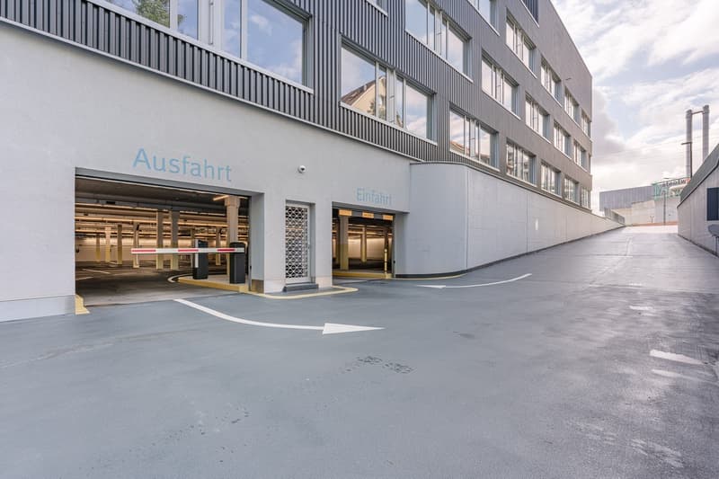 Ausgebaute Büroflächen in Winterthur - Büromöbel gratis dazu! (12)