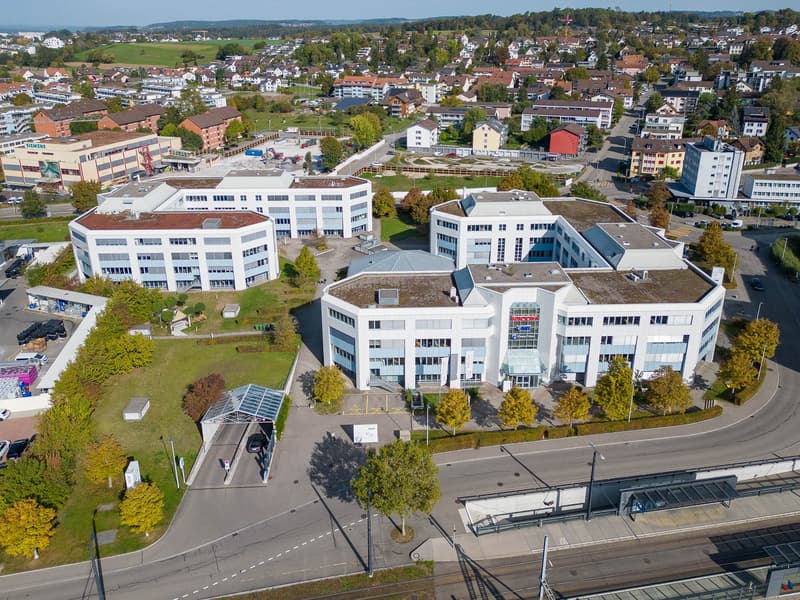 Attractive, expanded office space in a central location in Wallisellen (12)