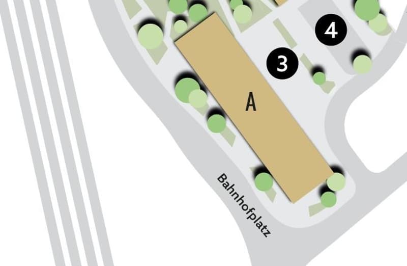 Lagerfläche direkt am Bahnhof Altdorf (2)