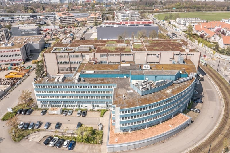 Ufficio completamente sviluppato a Wallisellen (5)