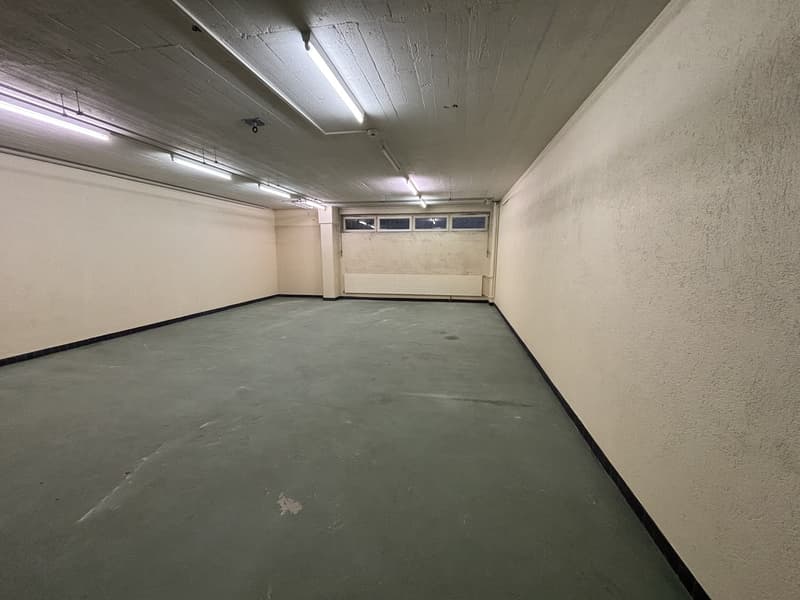 Zu vermieten Lager von 72 m² in Le Locle (5)