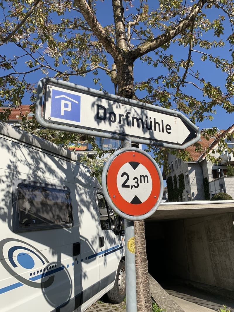 Lassen Sie Ihr Auto nicht im Regen stehen! (2)