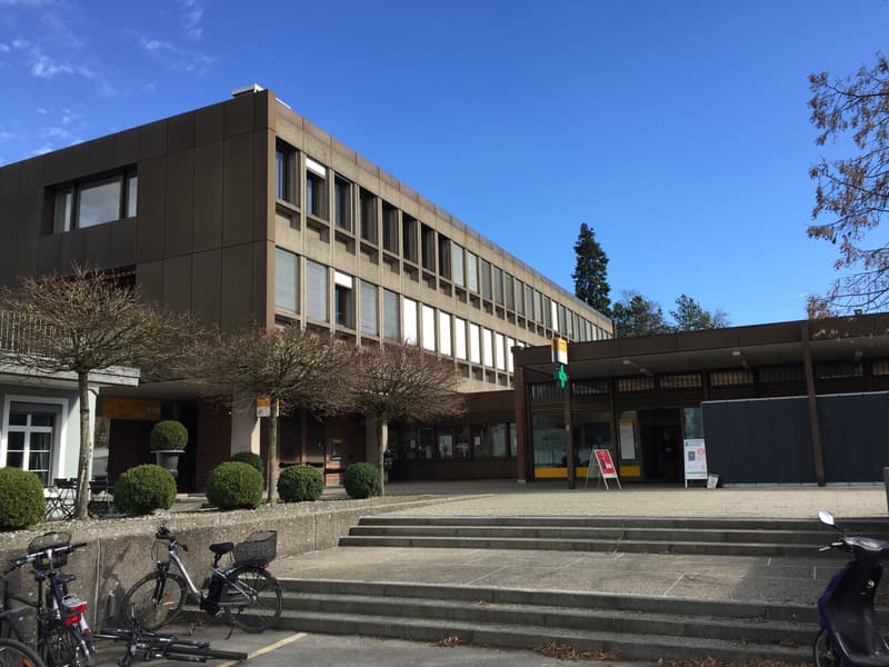 Attractive commercial space with versatile usage options in Langenthal (1)