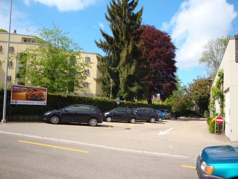 Parcheggio esterno in affitto a Kirchberg (3)