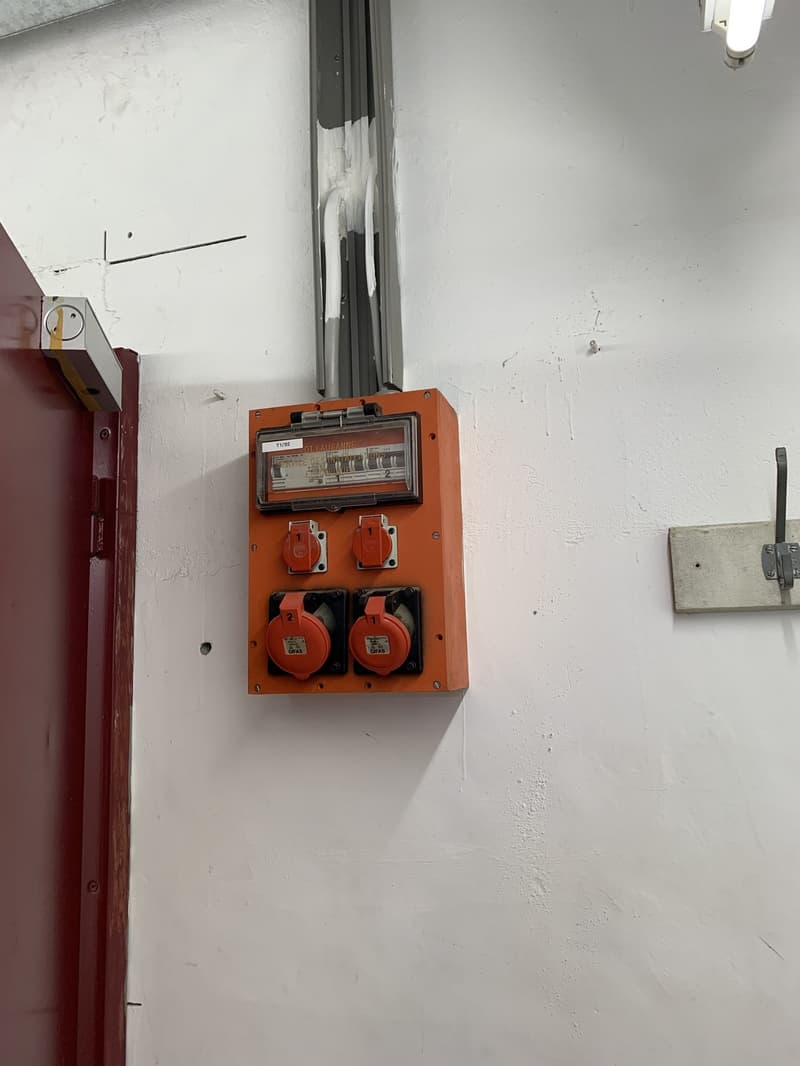 Un seminterrato di 50 m2 con ascensore (7)