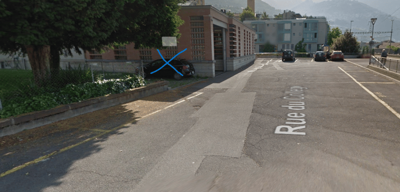Outdoor parking space in Clarens (2)