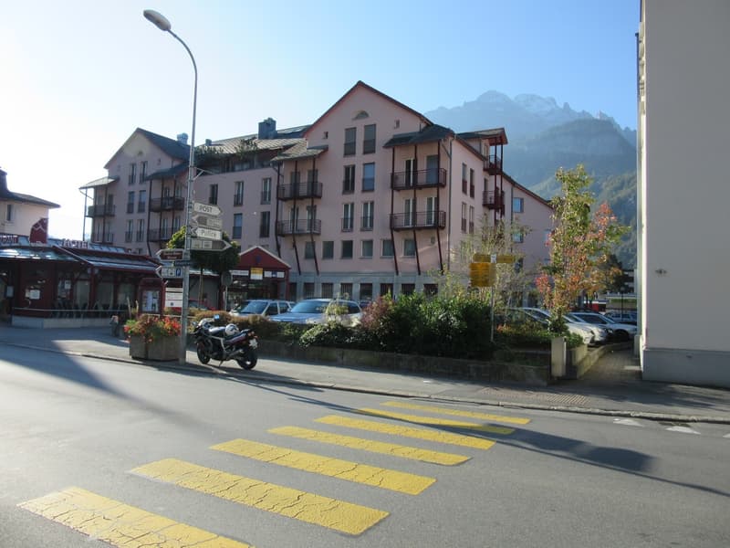 Gelegenheit: Praxis/Büroraum 22 m2 mitten im Zentrum (7)