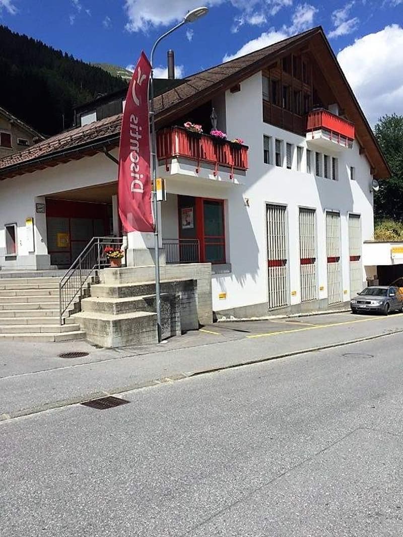 3.5-Zimmer-Dachwohnung in Disentis - befristet zu vermieten (1)