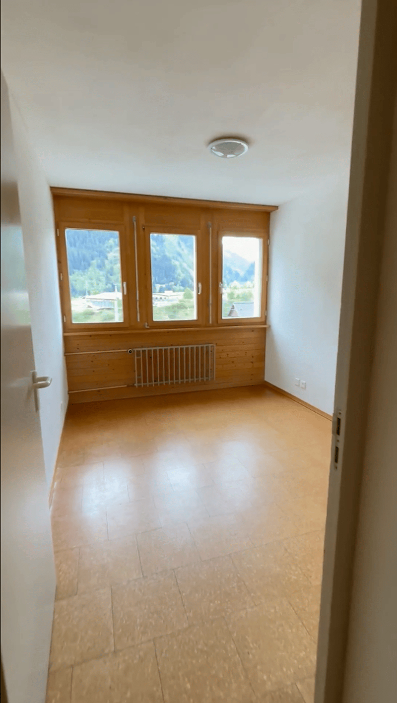 4.5-Zimmerwohnung mit Balkon  befristet zu vermieten (13)