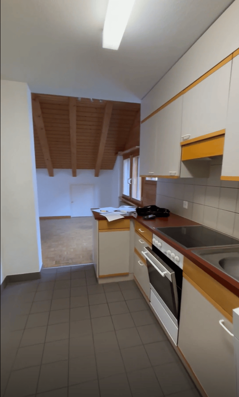 4.5-Zimmerwohnung mit Balkon  befristet zu vermieten (9)